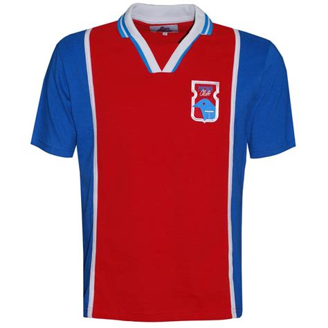 Paraná clube adalah klub sepakbola brasil, didirikan pada 19 desember 1989, di distrik vila capanema, curitiba, paraná. Camiseta Liga Retrô Paraná Clube 1997 - Vermelho e Azul ...