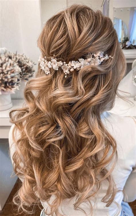 22 Beautiful Hair Down Wedding Hairstyles For 2022 I Take You Wedding