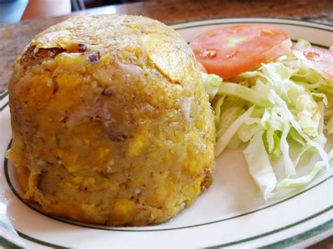 This is a very authentic puertorrican mofongo recipe. Mofongo Recipe (Puerto Rican, Dominican mashed plantains ...