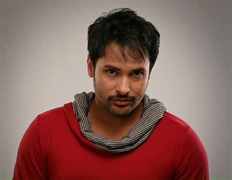 Pic Of Amrinder Gill Looking Nice Desi Comments