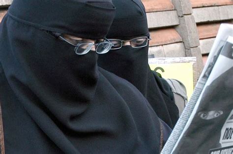 Birmingham Metropolitan College Bans Veils For Security Reasons