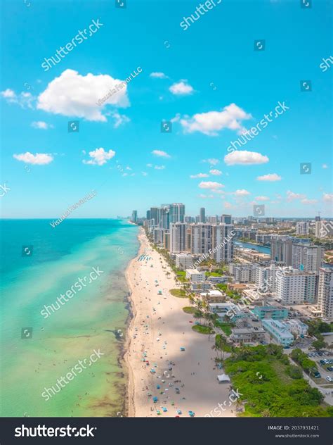 Beaches Of Florida Point Beach: Over 4,782 Royalty-Free Licensable