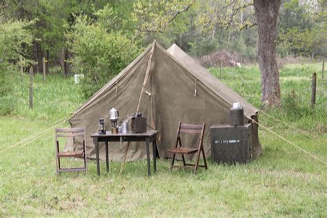 Vintage Camp Tent Set Up Bushcraft Camping Camping Experience Best