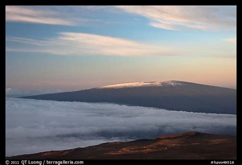Picturephoto Snowy Mauna Loa Above Clouds At Sunrise Hawaii