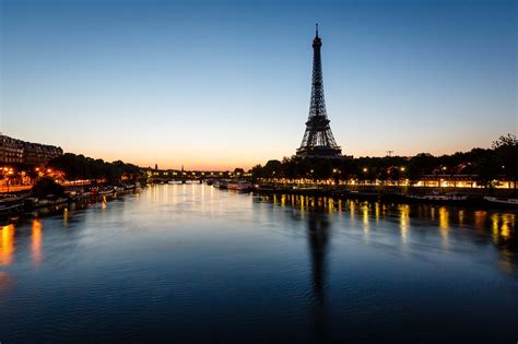 Seine River Boat Cruise Tours And Tickets Expert Guides City Wonders