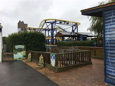 Twister Roller Coaster Crealy Adventure Park And Resort Coasterpedia