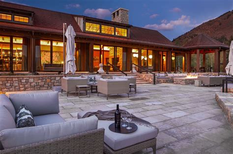 Situated on 800+ acres, homeowners enjoy luxury services, amenities and activities. Aspen Valley Ranch