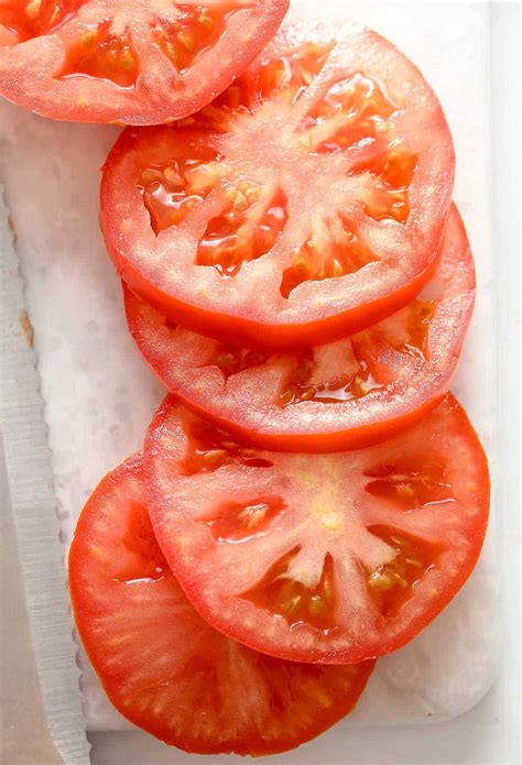 How To Cut A Tomato Chefjar