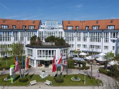Holiday inn munich city centre is located in a touristic area of munich, about 1.6 km away from the huge deutsches technology museum. Holiday Inn München-Unterhaching, Tagungshotel in ...