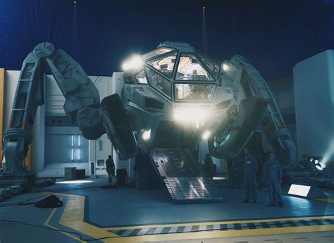 The Epic Spaceships Of Independence Day Resurgence Space