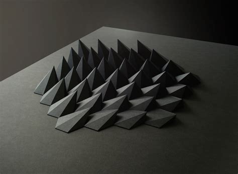 Dynamic Patterns Form Complex Geometric Paper Sculptures