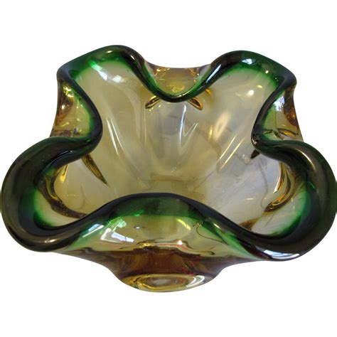 Lovely Art Glass Bowl Ash Tray Murano Green And Yellow Glass Art