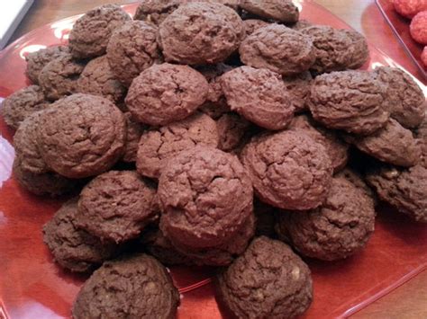 Mix pudding, buttermilk and cool whip together well. Mint Chocolate Pudding Cookies