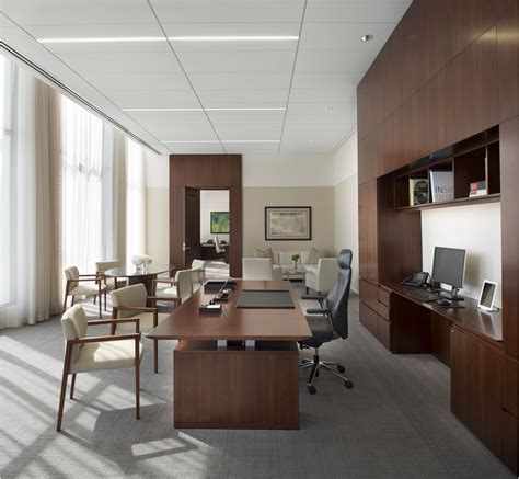 Modern Executive Office Layouts Design