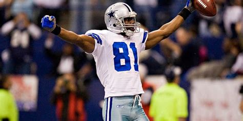 Whd News Cowboys Terrell Owens Unable To Reach Deal As 49 Year Old