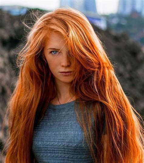 ᏒеɖᏥeαɖ Pictures Pins Long red hair Beautiful red hair Red hair woman