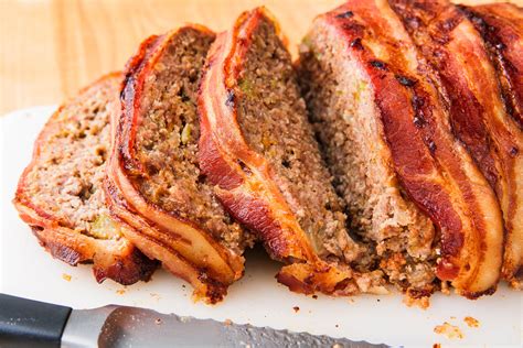 Line a baking sheet with foil; Meatloaf At 325 Degrees / How Long To Bake Meatloaf At 400 ...
