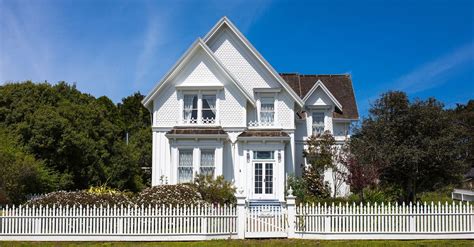 Living The American Dream With A White Picket Fence