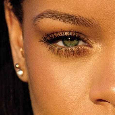 Hellyeahrihannafenty Rihanna Face Rihanna Eye Color Rihanna