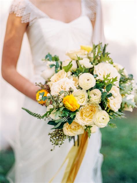 25 Yellow Wedding Bouquets Southbound Bride