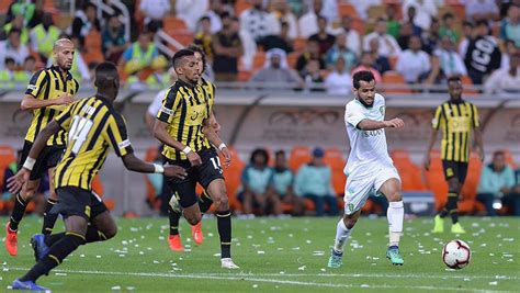 يستعد النادي الاهلي أن يخوض المباريات القادمة التي تكون ضمن بطولة مباريات دوري أبطال أسيا، حيث ان تنتظره ما يقرب من 12. التشكيل الرسمي| الأهلي والاتحاد بالقوة الضاربة في ديربي ...