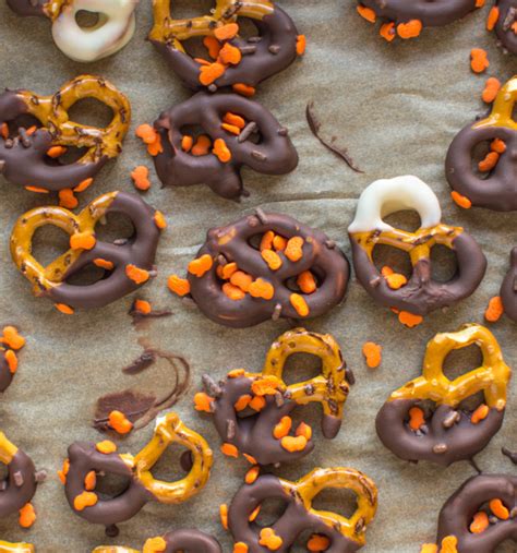 You can go for candy melts if you prefer to give your pretzels an even more sweet taste, but it's definitely up to you. Chocolate-Covered Pretzels