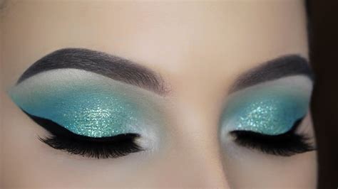 Eye Makeup To Wear With Turquoise Dress Saubhaya Makeup