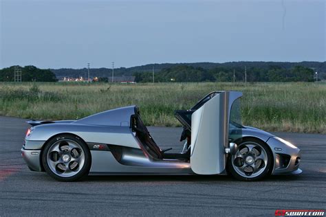 Koenigsegg Car Features Car