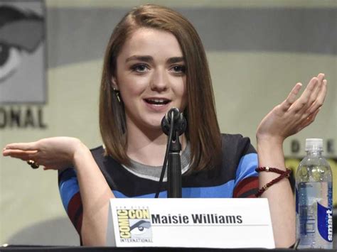 Game Of Thrones Book Fans Ruined Aryas Character Arc For Maisie