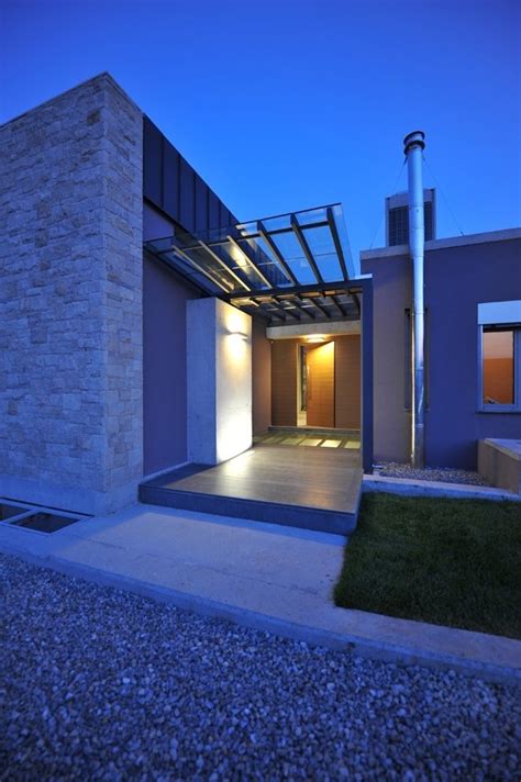 Dan has created home plans for people all over the world. Thiva House Modern urban Home Design by Takis ...