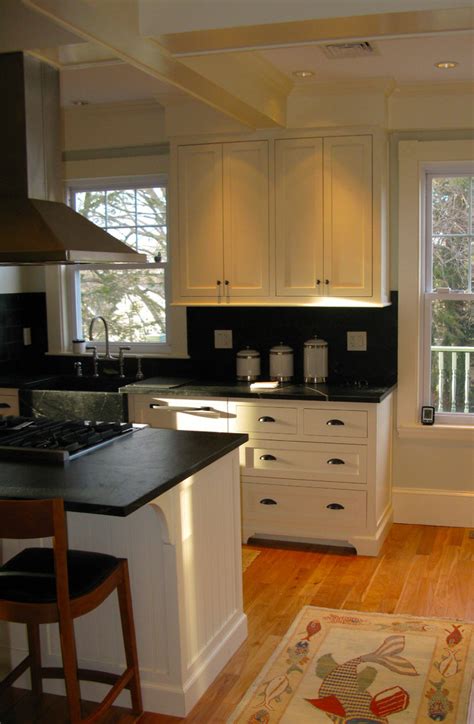 The founder is what sets raleigh kitchens apart from other local alternatives. Timeless Kitchens - Traditional - Kitchen - Boston - by ...