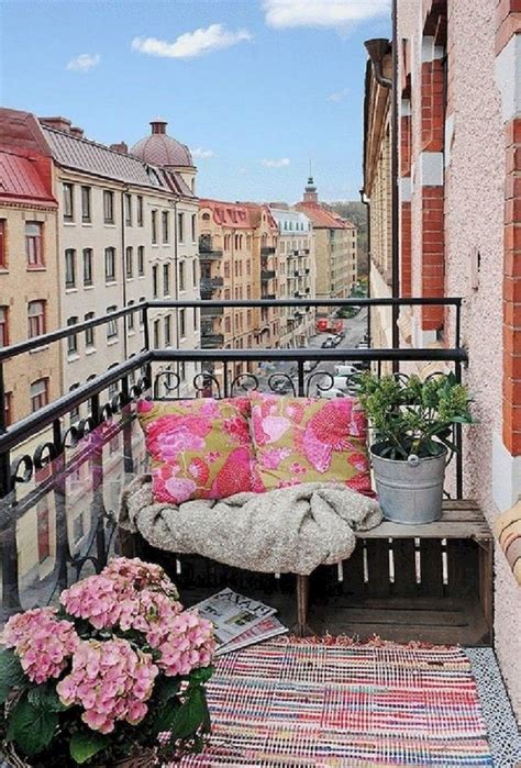 80 Best Small Apartment Balcony Decorating Ideas Page 39 Of 87