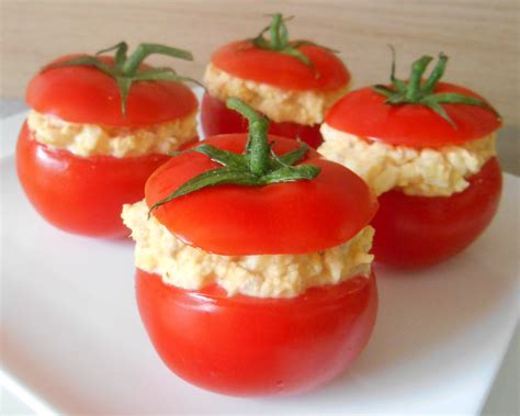 Tomates farcies au thon œuf dur