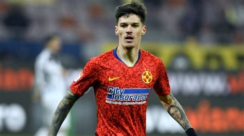 See their stats, skillmoves, celebrations, traits and more. Cea mai grea lovitură pentru FCSB: arădeanul Denis Man are ...