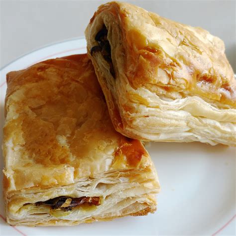 Veg Puffs Flours And Frostings