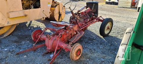 EquipmentFacts.com | FORD PARTS TRACTOR Online Auctions