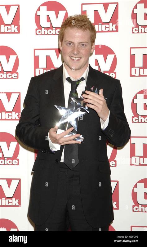 Bbc1s Eastenders Star Charlie Clements Wins The Best Soap Newcomer