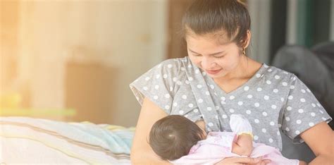Cara Menyusukan Bayi 5 Tips Menyusu Bayi Buat Pertama Kali