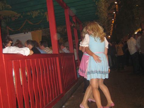 Img 1240 Frisky Drunk Girls At Oktoberfest God Love T Flickr