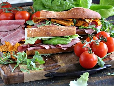 The crunchy ciabatta, delicate roast beef and piquant sauce make the best start of the day if you have a lot to do and little time for a snack. Roast Beef Sandwich Ideas - Sweet and Savory Meals