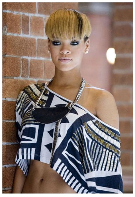The bob haircut is a classic haircut that stands the test of time, can be styled many different ways, and keeps mature women over 40 looking youthful. The Hottest Rihanna with Short Hair 2019 ...
