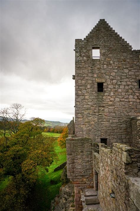 Exploring The History Of Craigmillar Castle In Edinburgh Wayfaring Kiwi