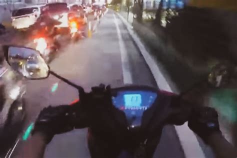 Watch Rider On Edsa Bike Lane Angers Bong Nebrija Motorcycle News