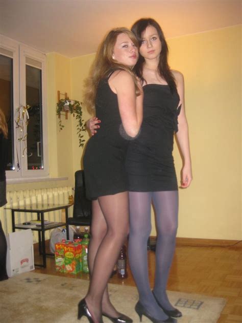 Teens In Nylons Kauniita Naisia Naisille