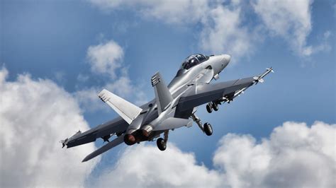 Most versatile strike fighter the f 18 super hornet. F18 hornet aircraft jet vehicles wallpaper | (140145)