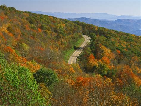 Follow the vibe and change your wallpaper every day! cherohala, Skyway, Unicoi, Mountains, North, Carolina ...