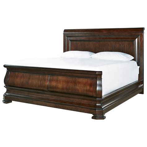 Universal Reprise California King Sleigh Bed With Paneled Headboard