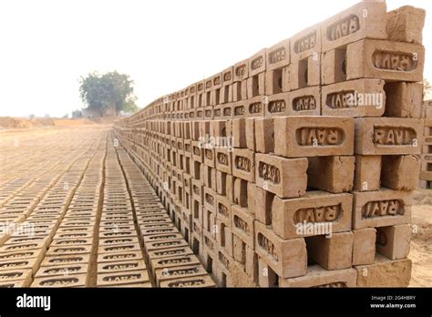 Brick Kiln India Hi Res Stock Photography And Images Alamy