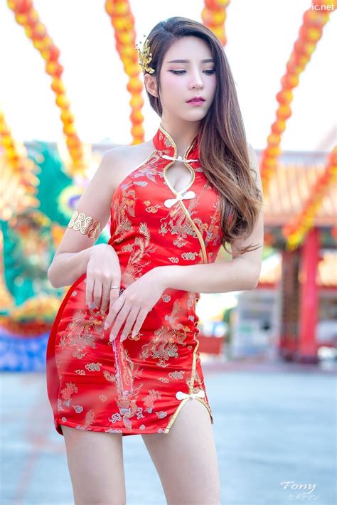 Thailand Hot Model Janet Kanokwan Saesim Sexy Chinese Girl Red