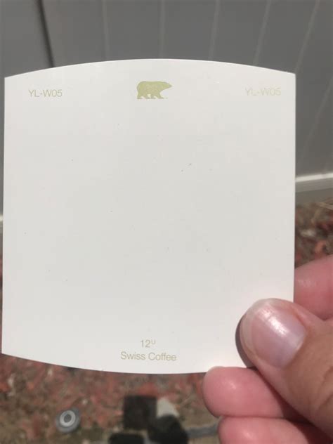 Benjamin Moore Swiss Coffee Vs Behr Swiss Coffee / Our 5 Favorite
